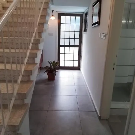 Kampi Double Storey House In The Village *