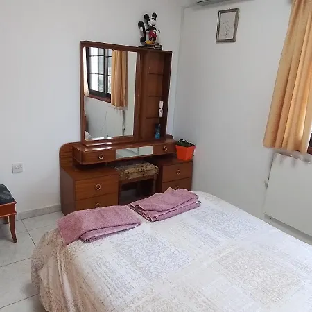 Kampi Double Storey House In The Village Orman Evi *