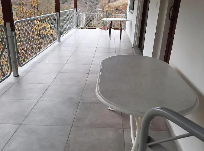 Kampi Double Storey House In The Village بيت خشبي نيقوسيا