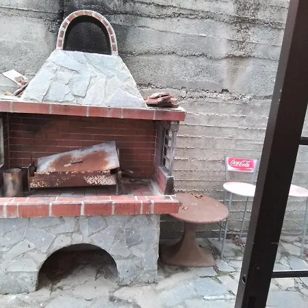 山林小屋 Kampi Double Storey House In The Village *