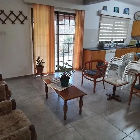Lodge Kampi Double Storey House In The Village Nicosia
