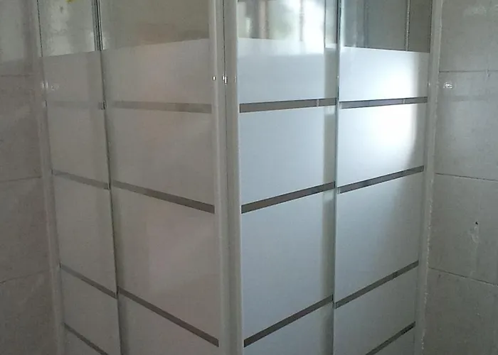 山林小屋 Kampi Double Storey House In The Village *