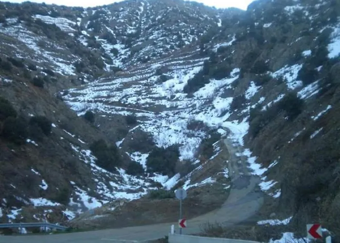 Kampi Double Storey House In The Village 尼科西亚