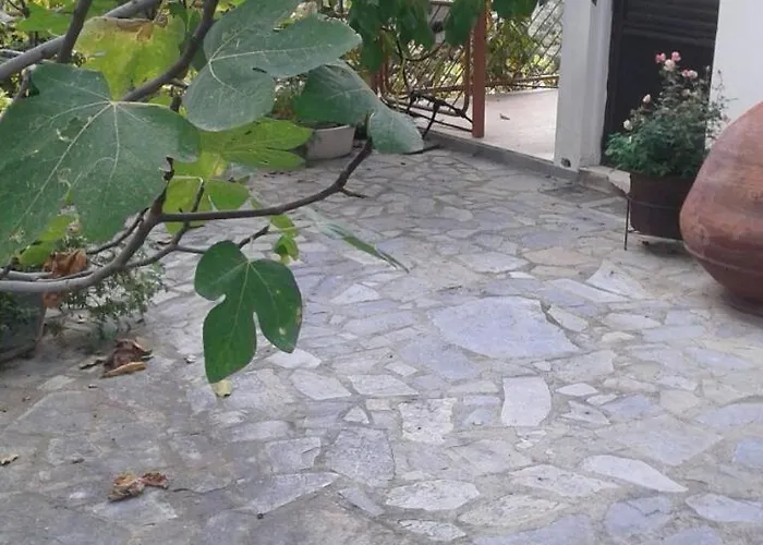 Kampi Double Storey House In The Village 山林小屋