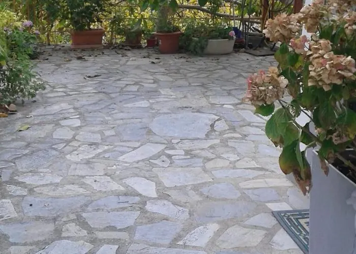 Kampi Double Storey House In The Village * 尼科西亚